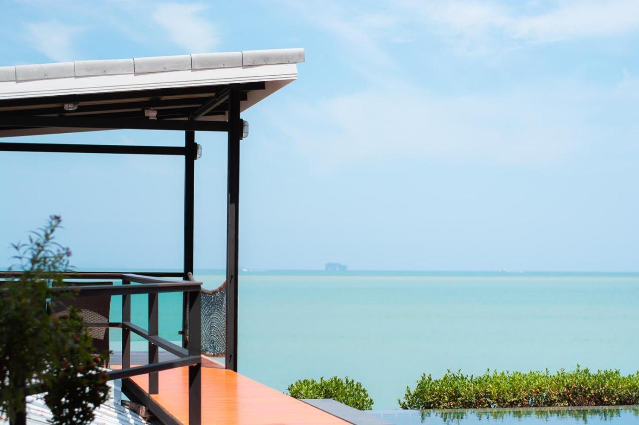 Koh Sirey Beachfront Pool Villa Phuket Εξωτερικό φωτογραφία
