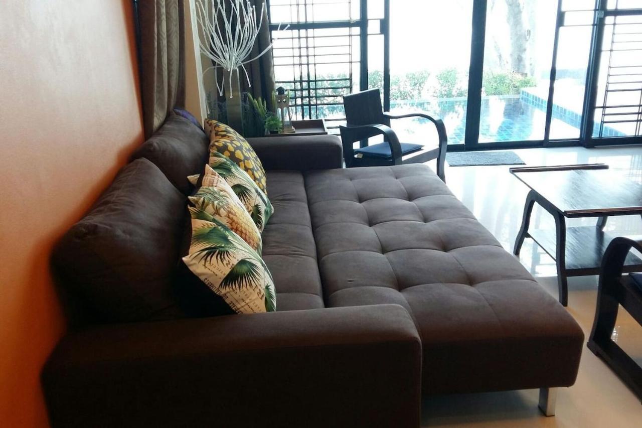 Koh Sirey Beachfront Pool Villa Phuket Εξωτερικό φωτογραφία
