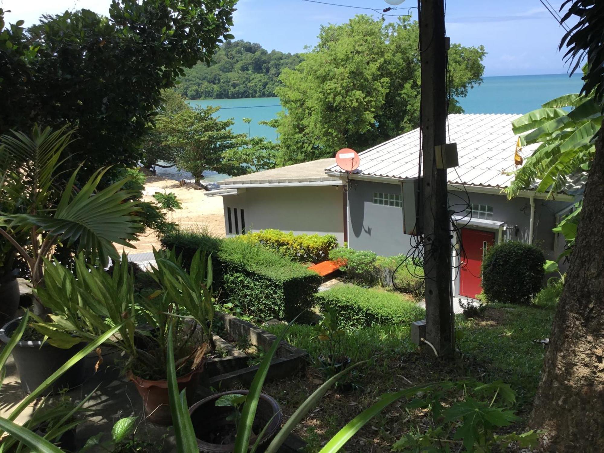 Koh Sirey Beachfront Pool Villa Phuket Εξωτερικό φωτογραφία