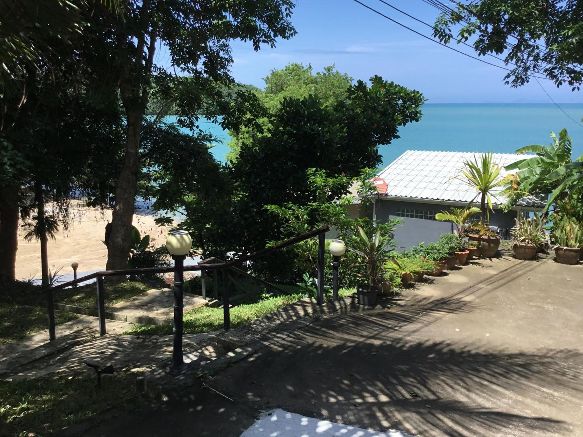 Koh Sirey Beachfront Pool Villa Phuket Εξωτερικό φωτογραφία
